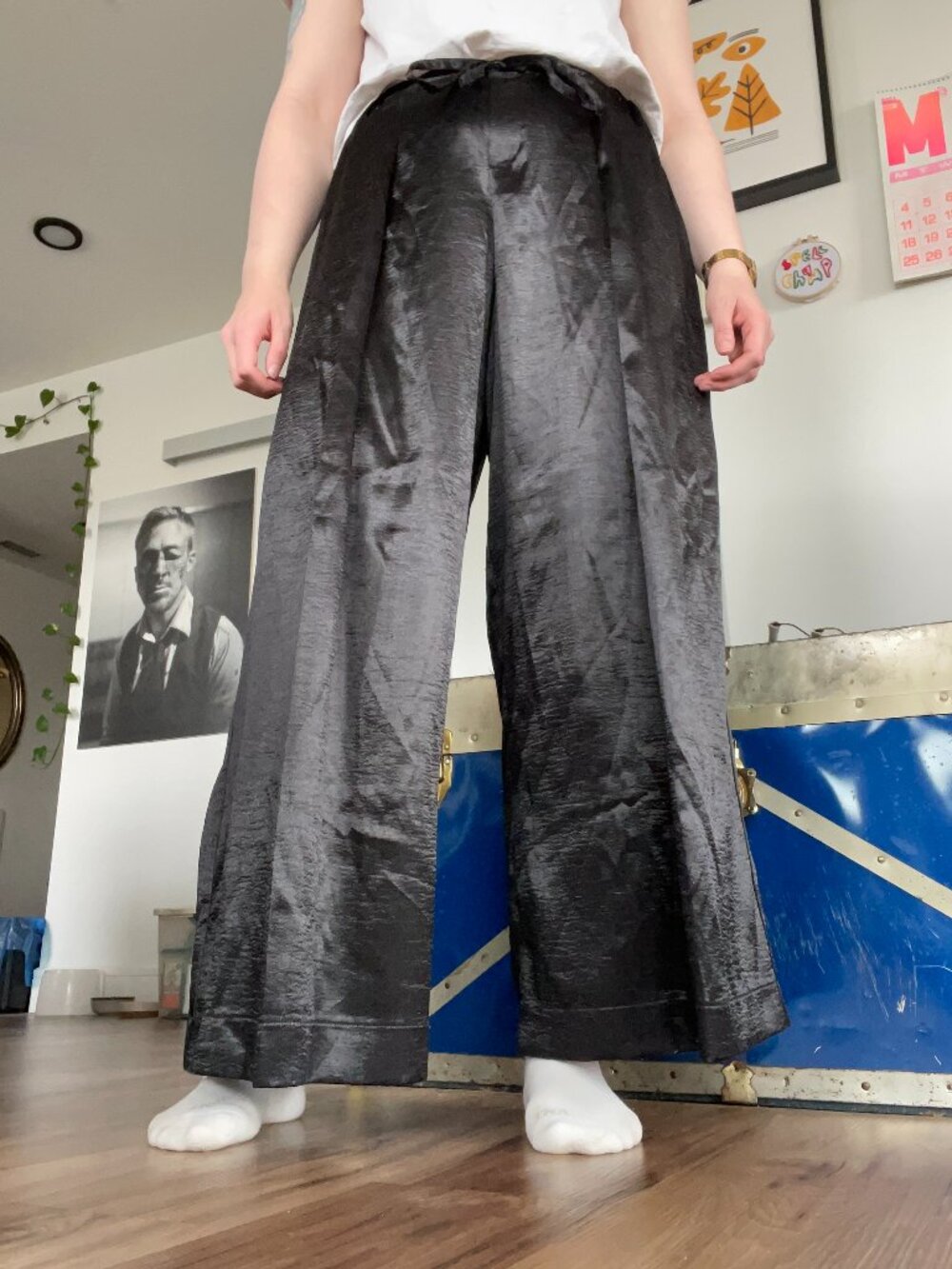 Wide leg pants